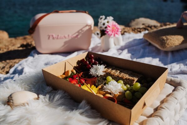 Picnic Casual (rental) - Image 3