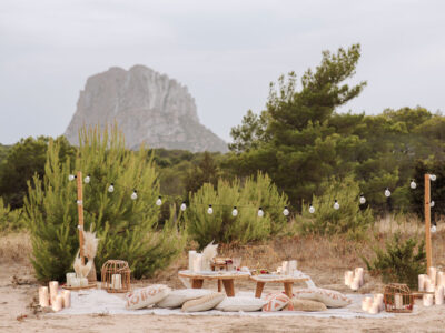 Luxe private romantic picnic experience in Ibiza